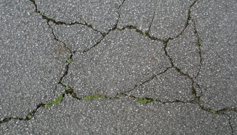 5 Common Mistakes in Crack Sealing Prep (and How to Avoid Them)